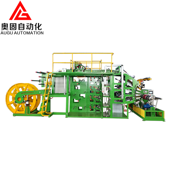 Stojan na zásobování hadříkem pro stavební stroje