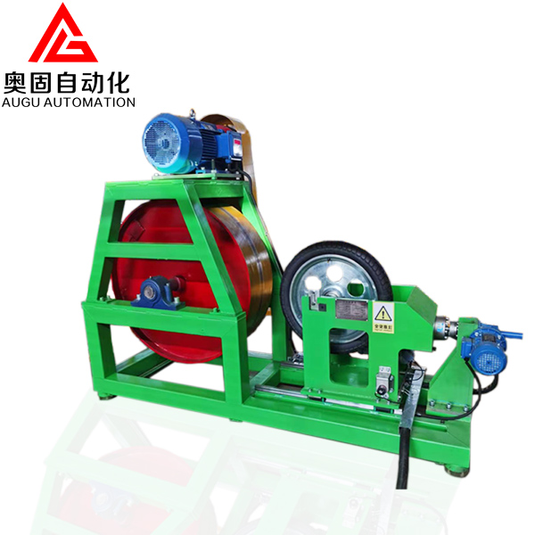 Stroj na testování ujetých kilometrů motocyklových pneumatik